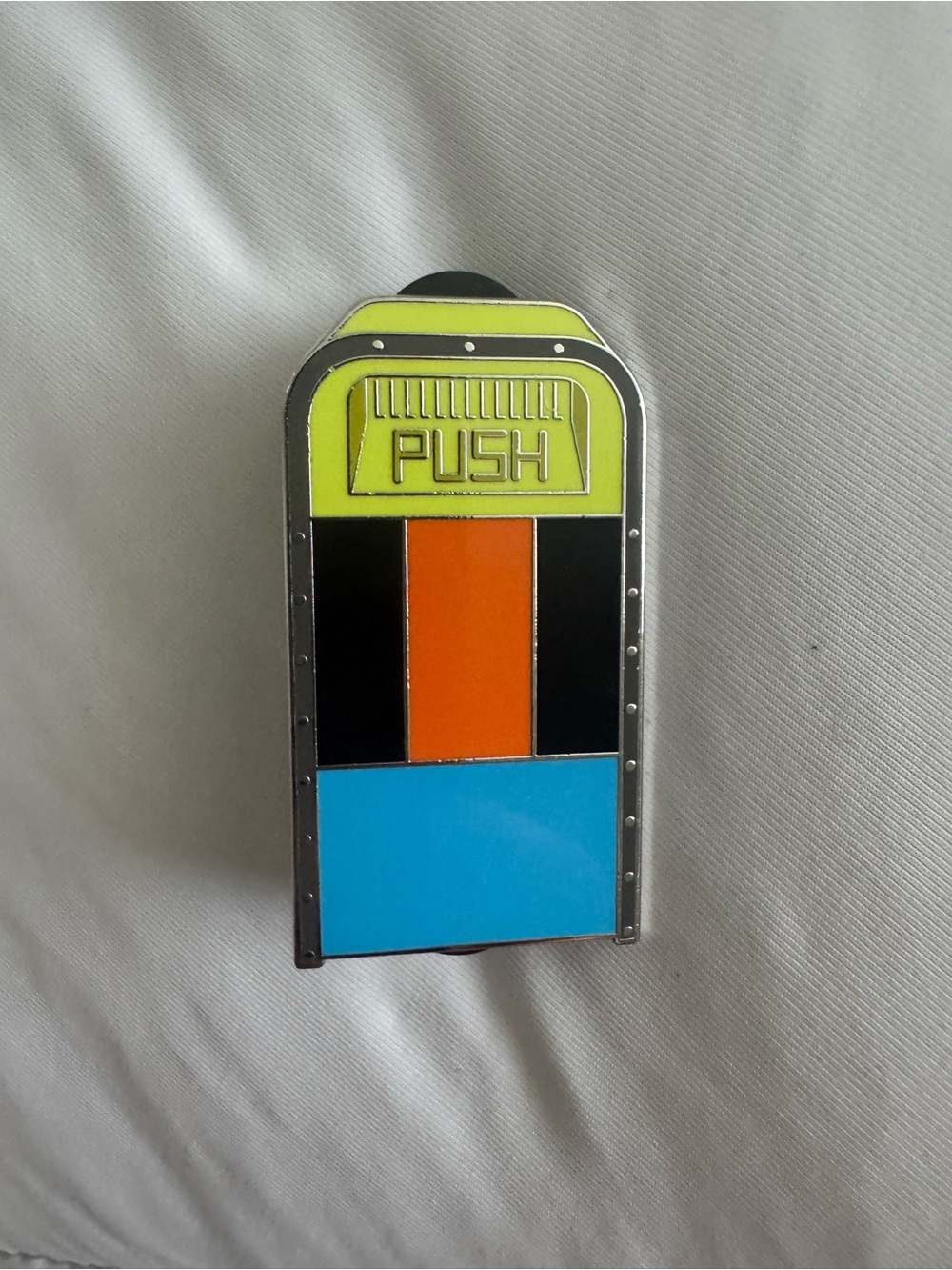 Set of 5 Disney Character Trash Bin Mystery Pins - Picture 7 of 12